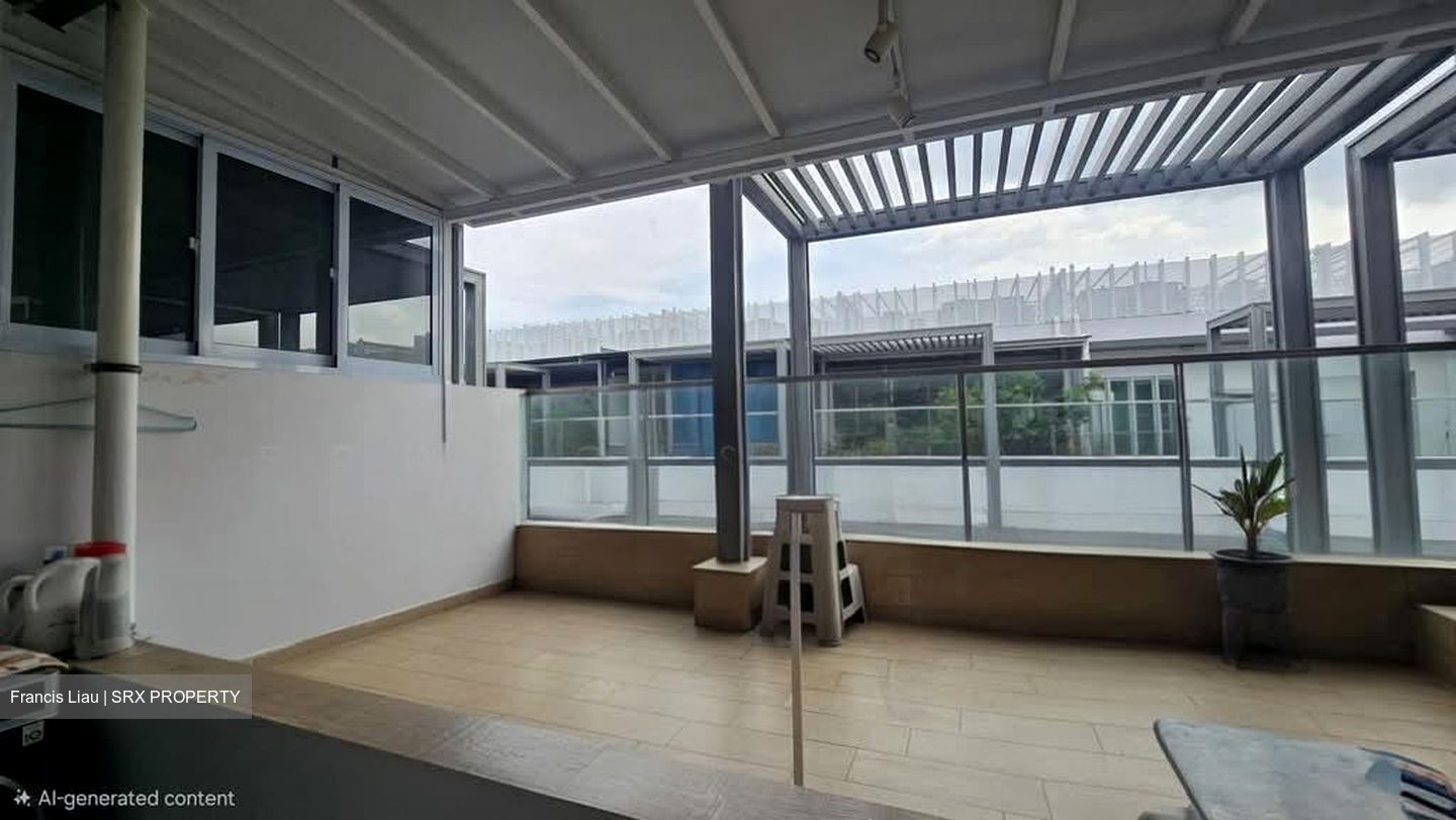 West Coast Drive (D5), Terrace #555313491
